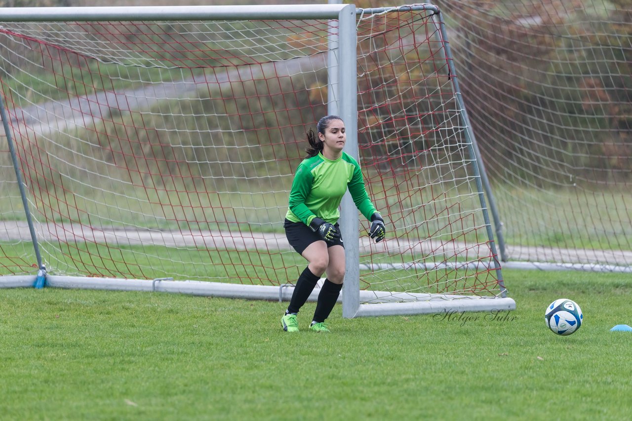 Bild 182 - wBJ TuS Tensfeld - SV Fortuna St. Juergen